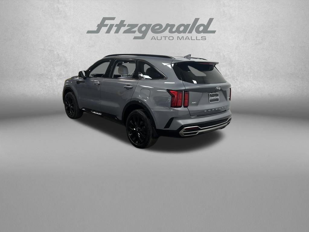 Used 2021 Kia Sorento SX image 3
