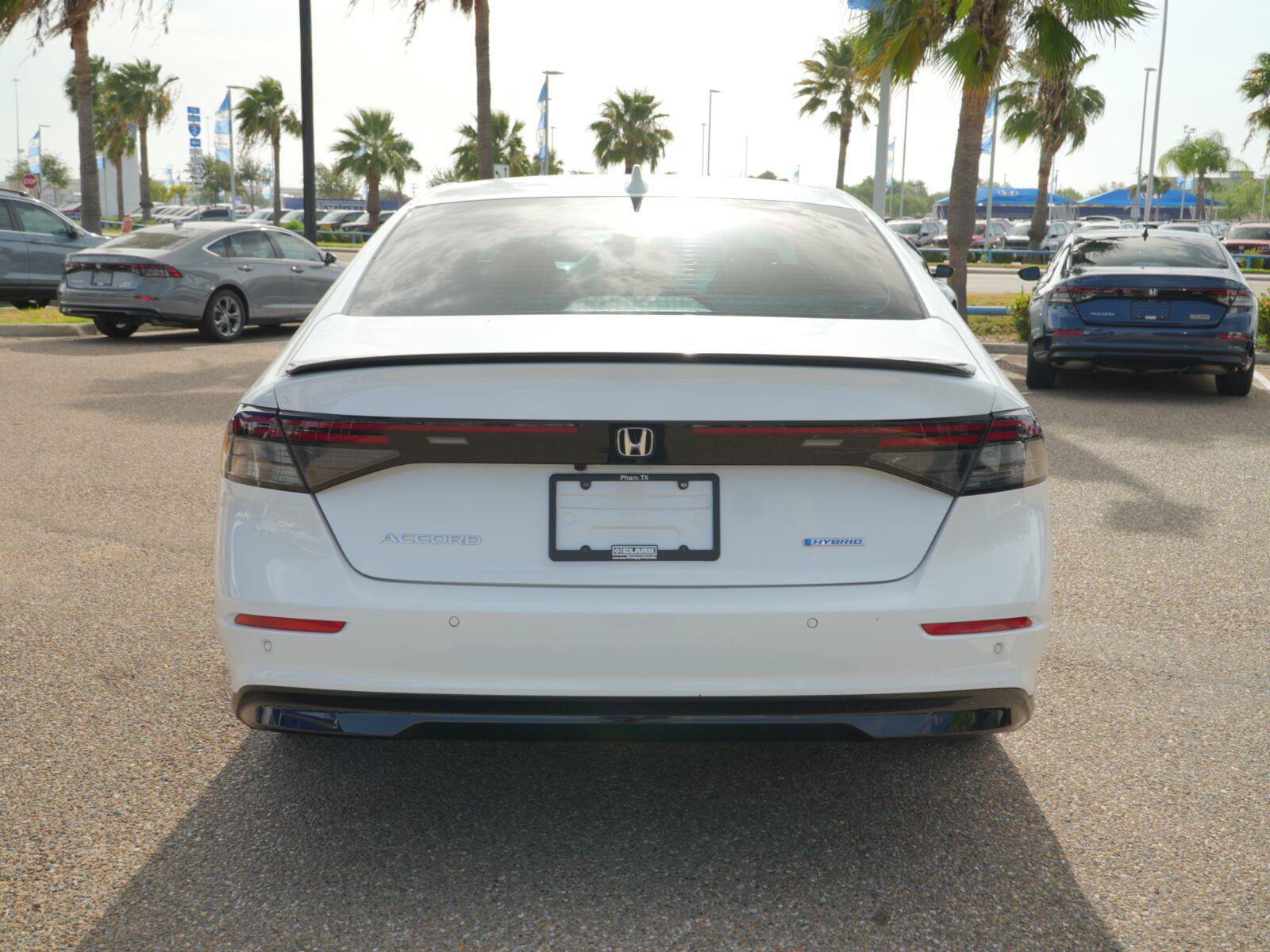 Used 2024 Honda Accord EX-L image 11