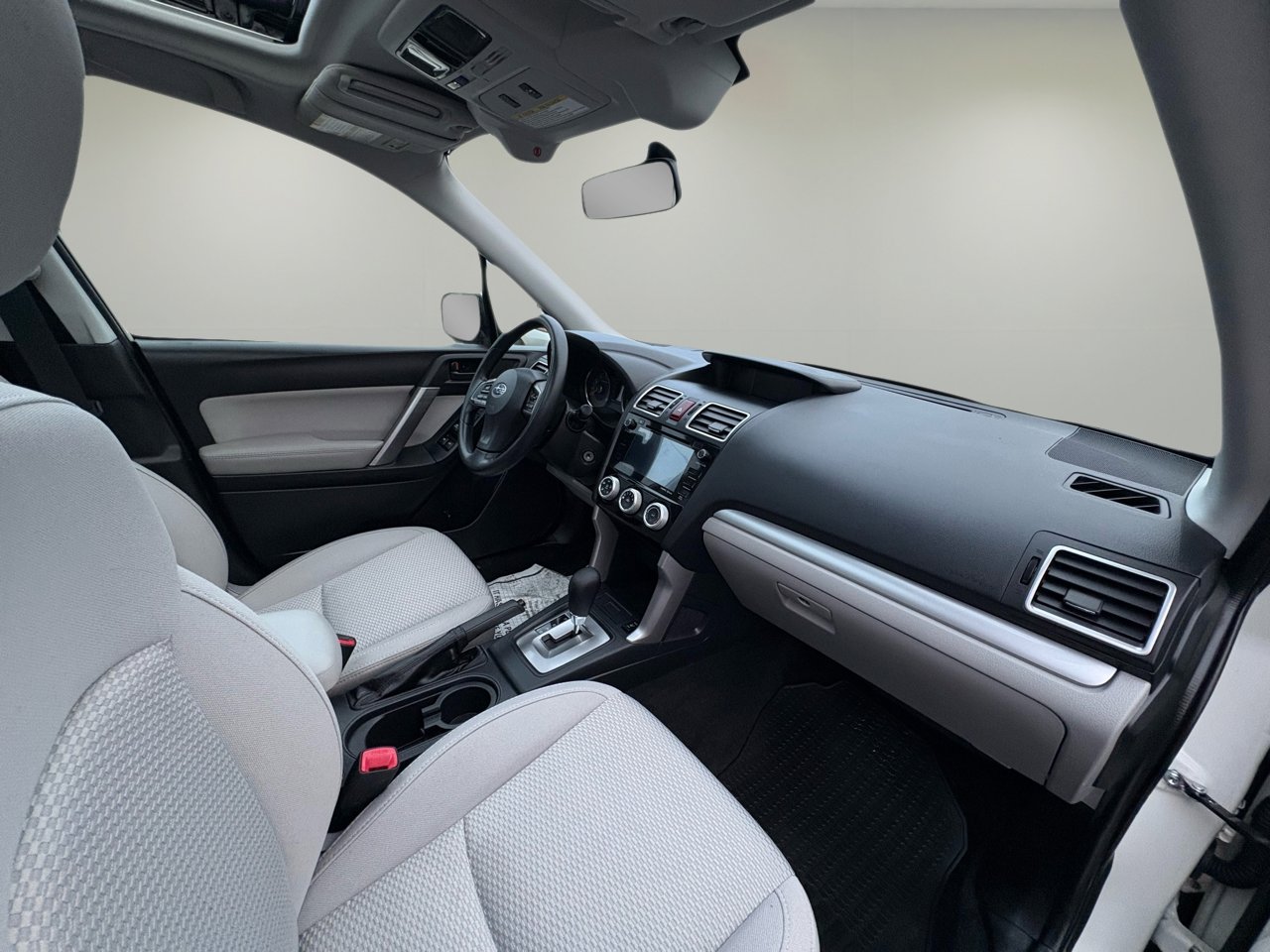 Used 2016 Subaru Forester 2.5i Premium image 32