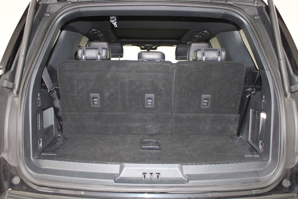 Used 2023 Ford Expedition Platinum AWD/4WD image 16