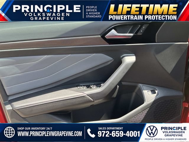 New 2027 Volkswagen Jetta SEL FWD image 10
