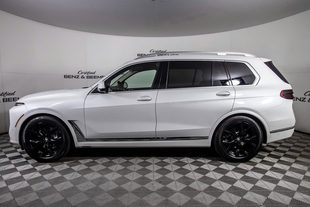Used 2025 BMW X7 xDrive40i image 6