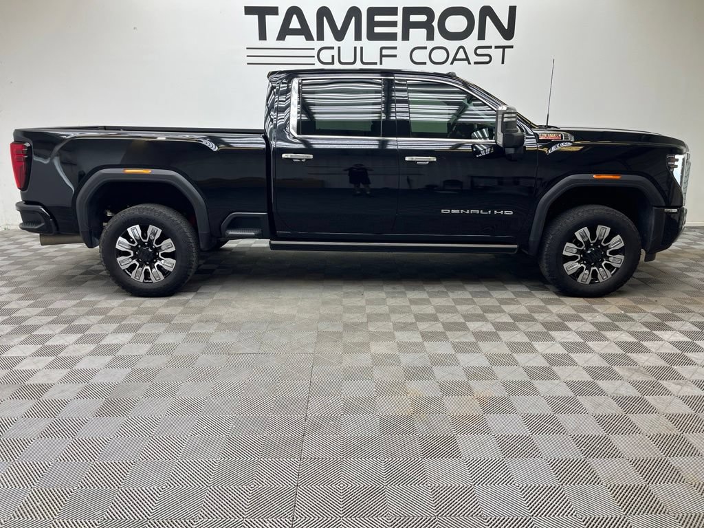 Used 2024 GMC Sierra 2500 Denali w/ Denali Reserve Package AWD/4WD image 16