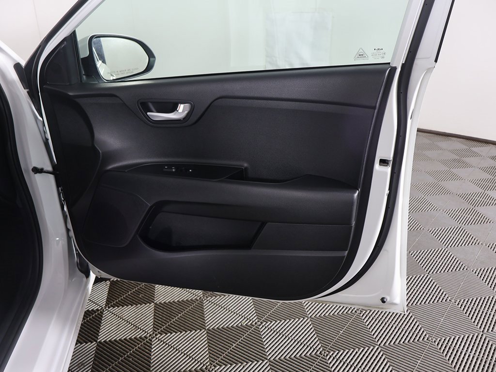 Used 2023 Kia Rio S image 18