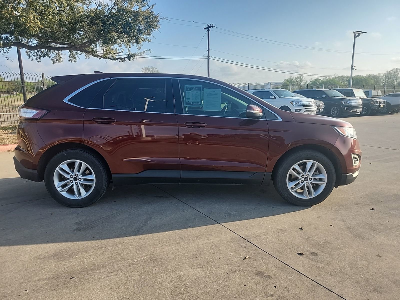 Used 2015 Ford Edge SEL w/ Equipment Group 201A image 2