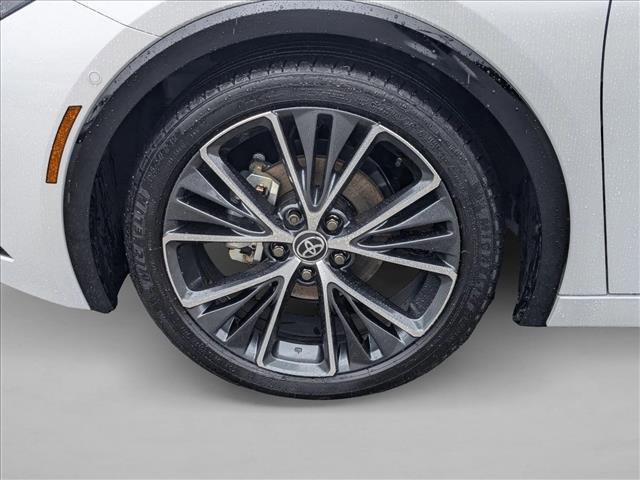 Used 2026 Toyota Prius Limited w/ Limited Premium Package image 23