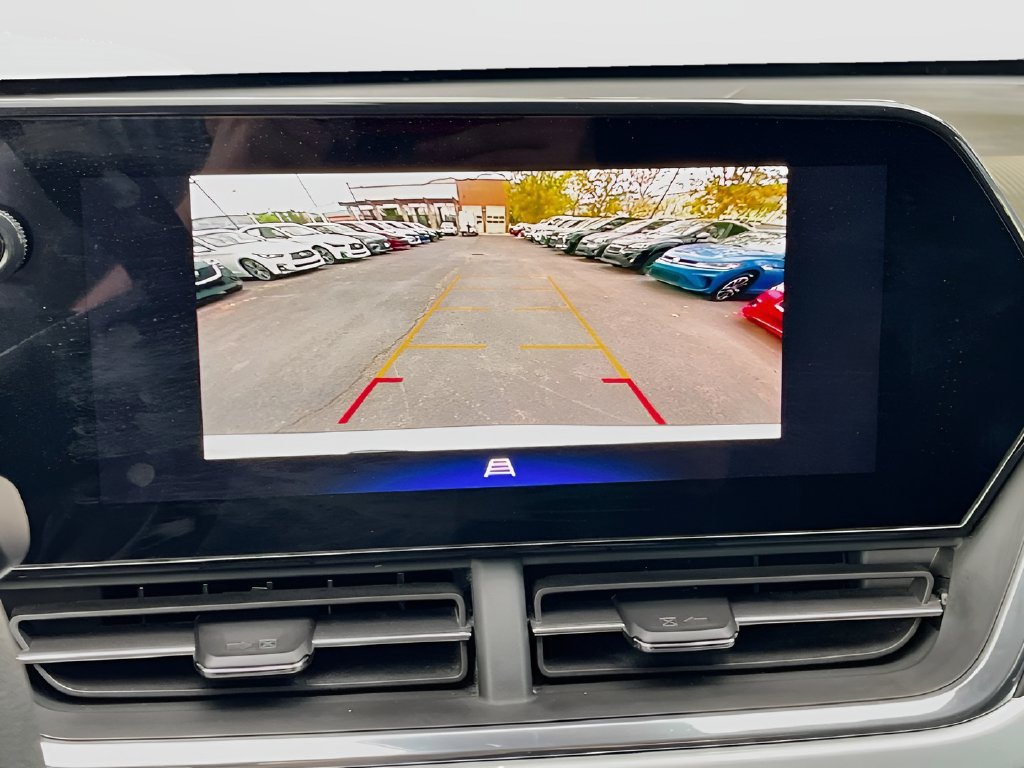 Used 2026 Chevrolet Trax LT FWD image 13