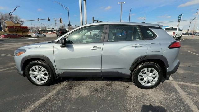 Used 2022 Toyota Corolla Cross L image 5