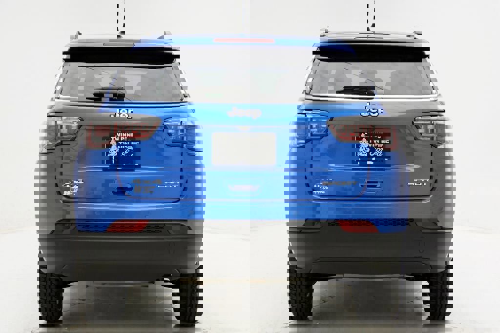 Used 2019 Jeep Compass Sport w/ Cold Weather Group image 8