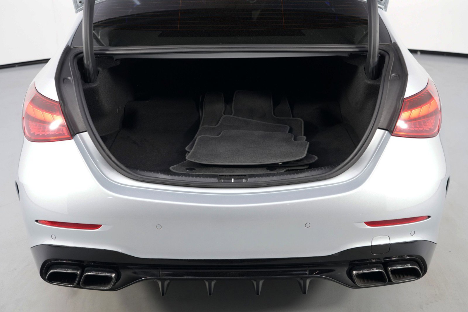 Used 2024 Mercedes-Benz C 36 AMG S image 10