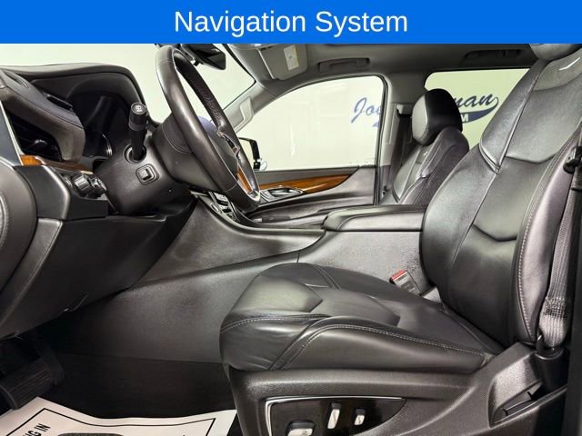 Used 2019 Cadillac Escalade Luxury image 14