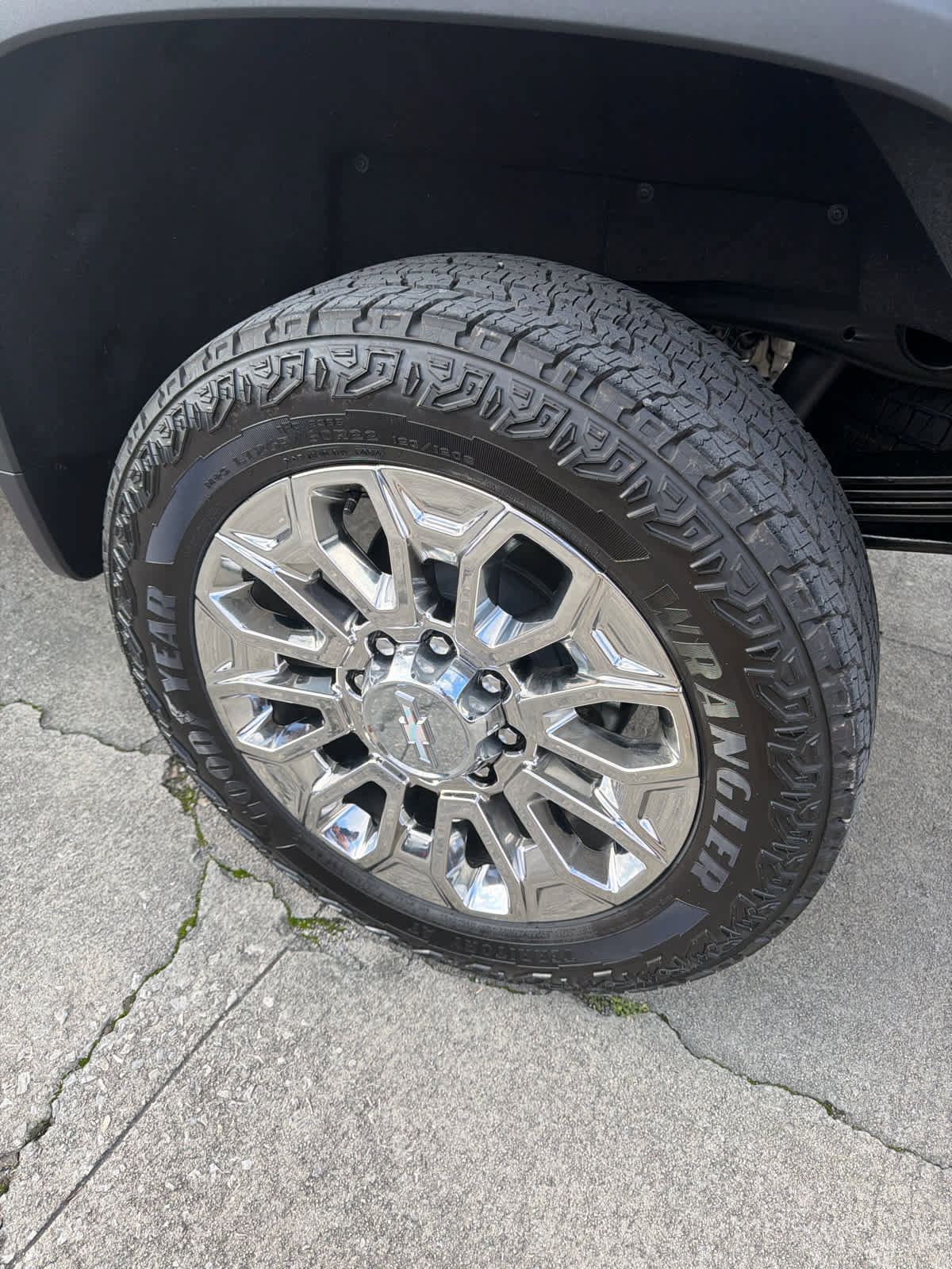 Used 2025 Chevrolet Silverado 2500 High Country w/ Technology Package image 10