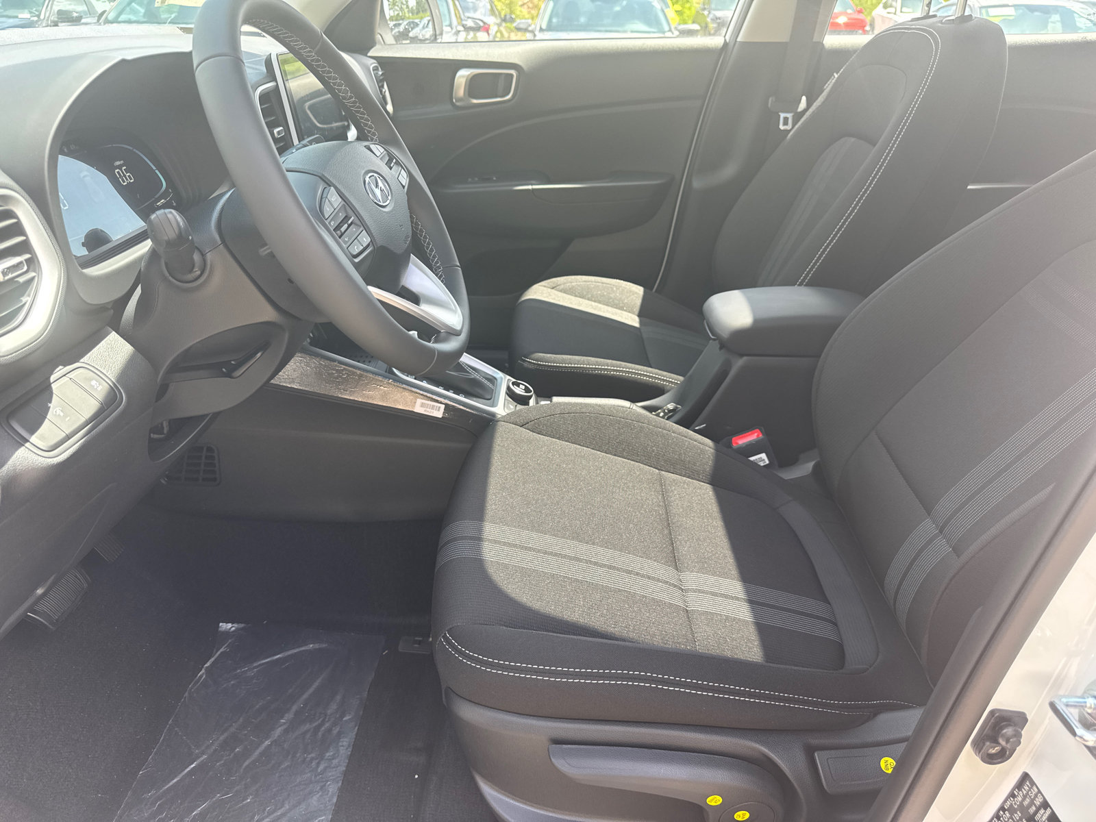New 2026 Hyundai Venue SEL FWD image 10