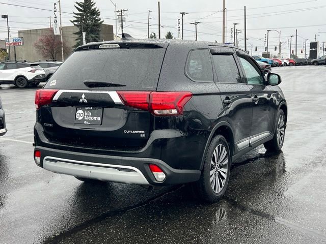 Used 2019 Mitsubishi Outlander AWD image 7