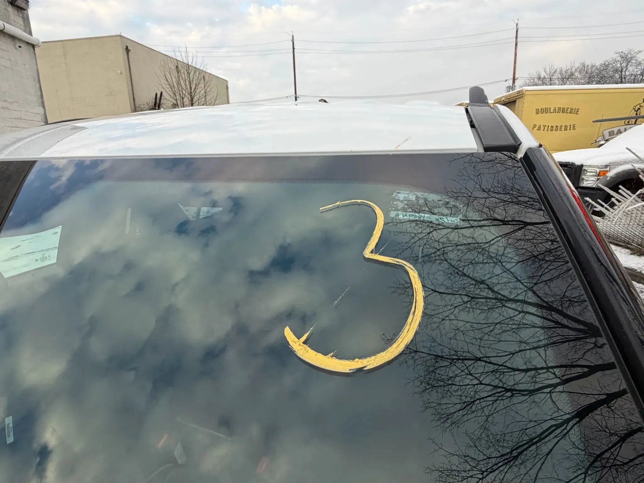 Used 2020 Ford Explorer XLT w/ Comfort Package image 33