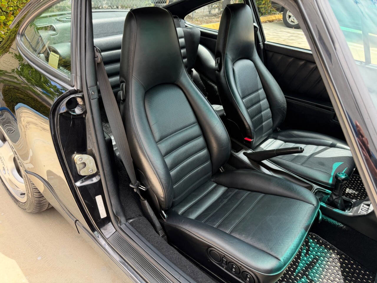 Used 1993 Porsche 911 Carrera image 18