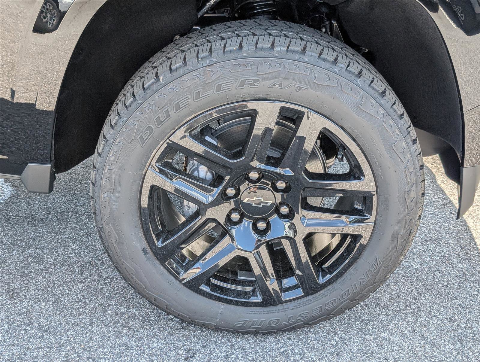 New 2025 Chevrolet Colorado Z71 w/ Z71 Convenience Package 2 image 6