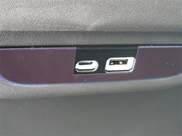 New 2026 Chrysler Pacifica Select image 12