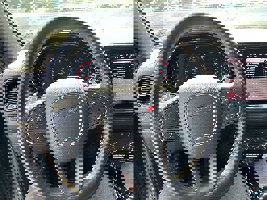 Used 2022 Dodge Durango GT image 19