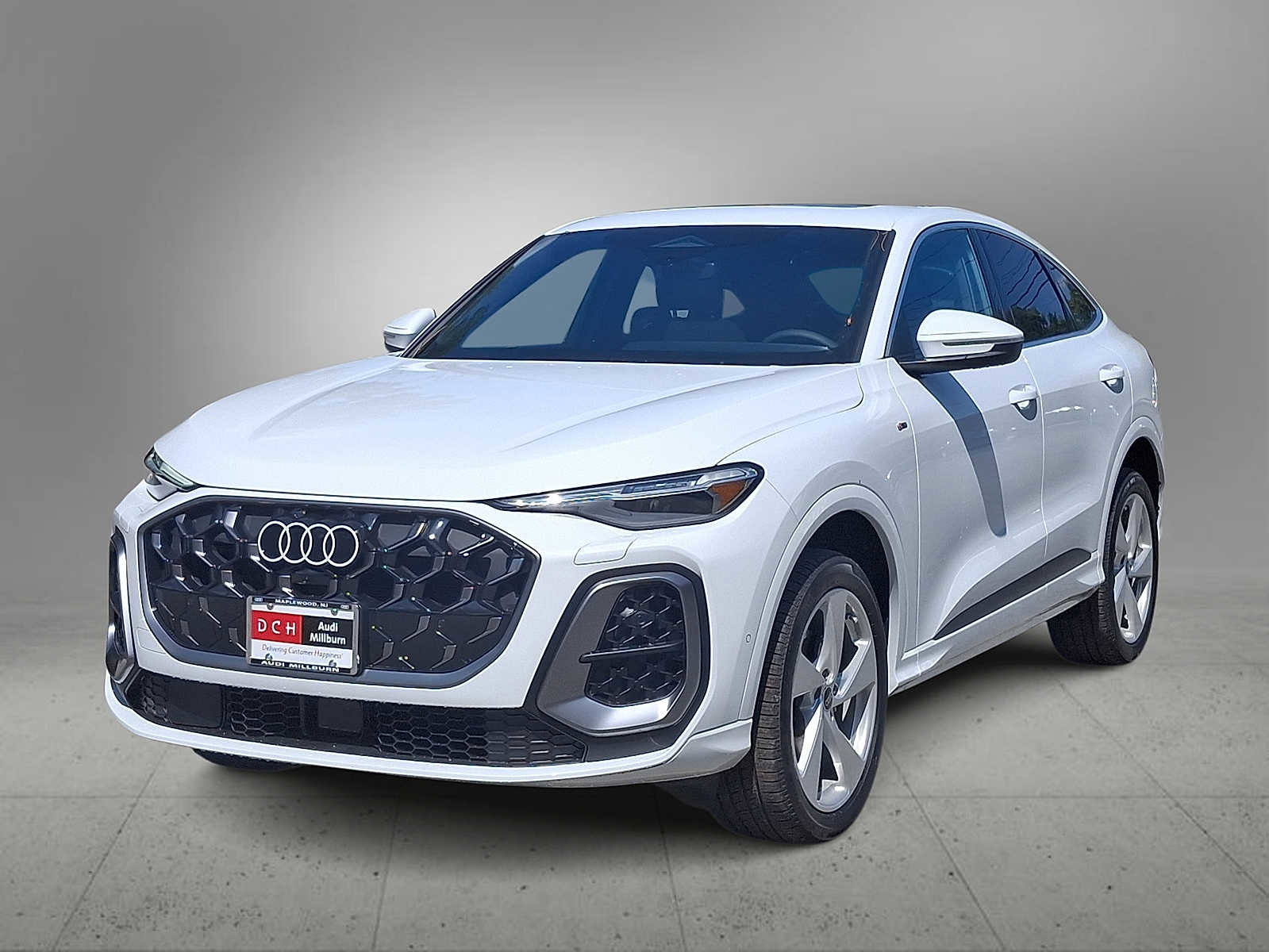 New 2025 Audi Q5 Premium Plus