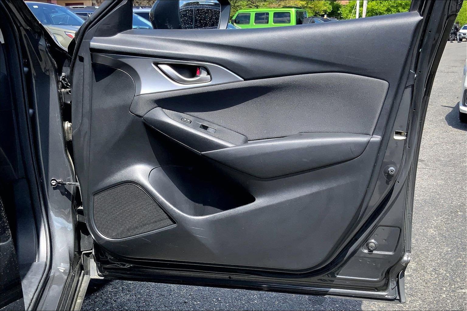 Used 2018 MAZDA CX-3 Sport AWD/4WD image 23