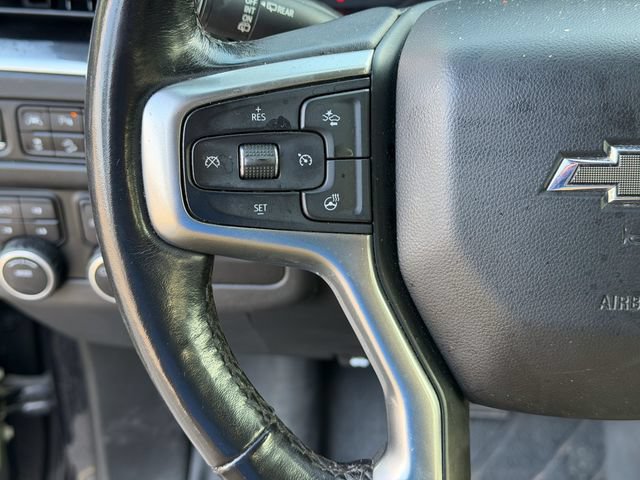 Used 2022 Chevrolet Suburban Z71 w/ Luxury Package AWD/4WD image 9