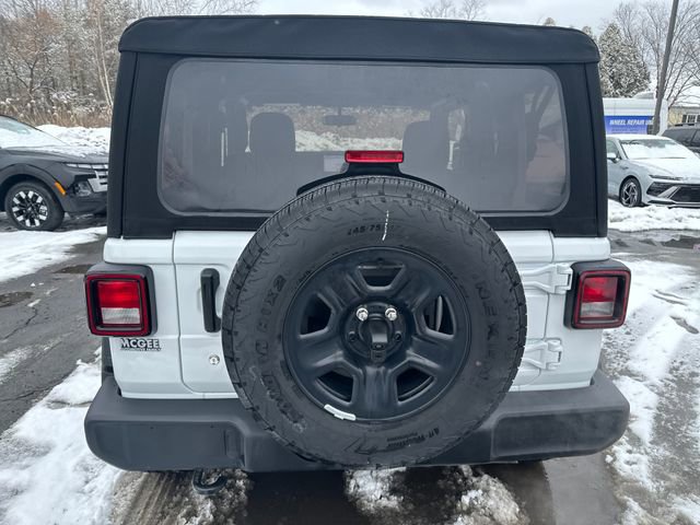 Used 2024 Jeep Wrangler Sport image 4