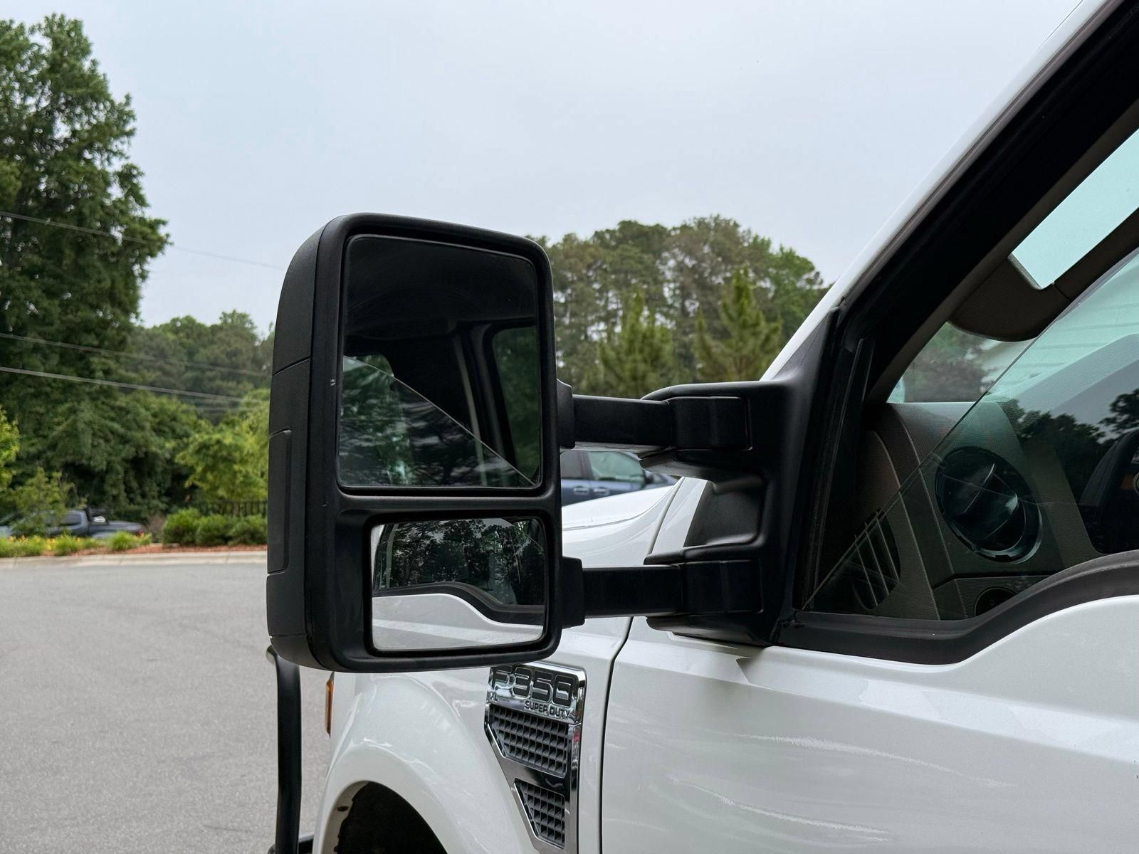 Used 2009 Ford F350 XL AWD/4WD image 12