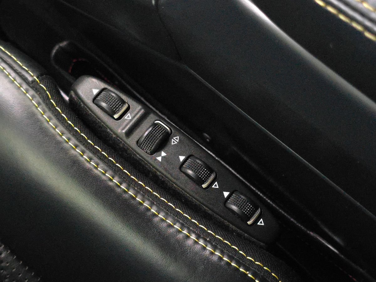 Used 2016 Mercedes-Benz G 63 AMG 4MATIC image 39