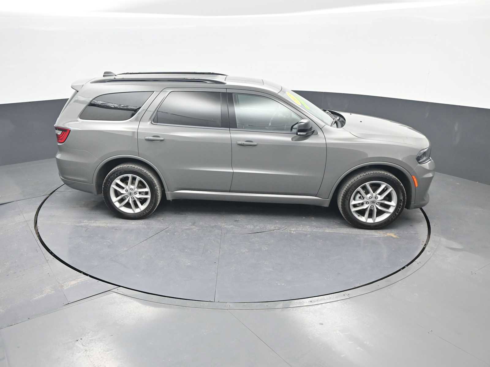 Used 2023 Dodge Durango GT AWD/4WD image 34
