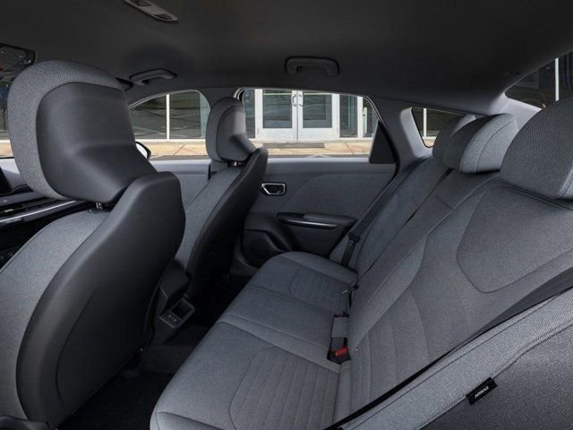 New 2025 Kia K4 EX FWD image 18