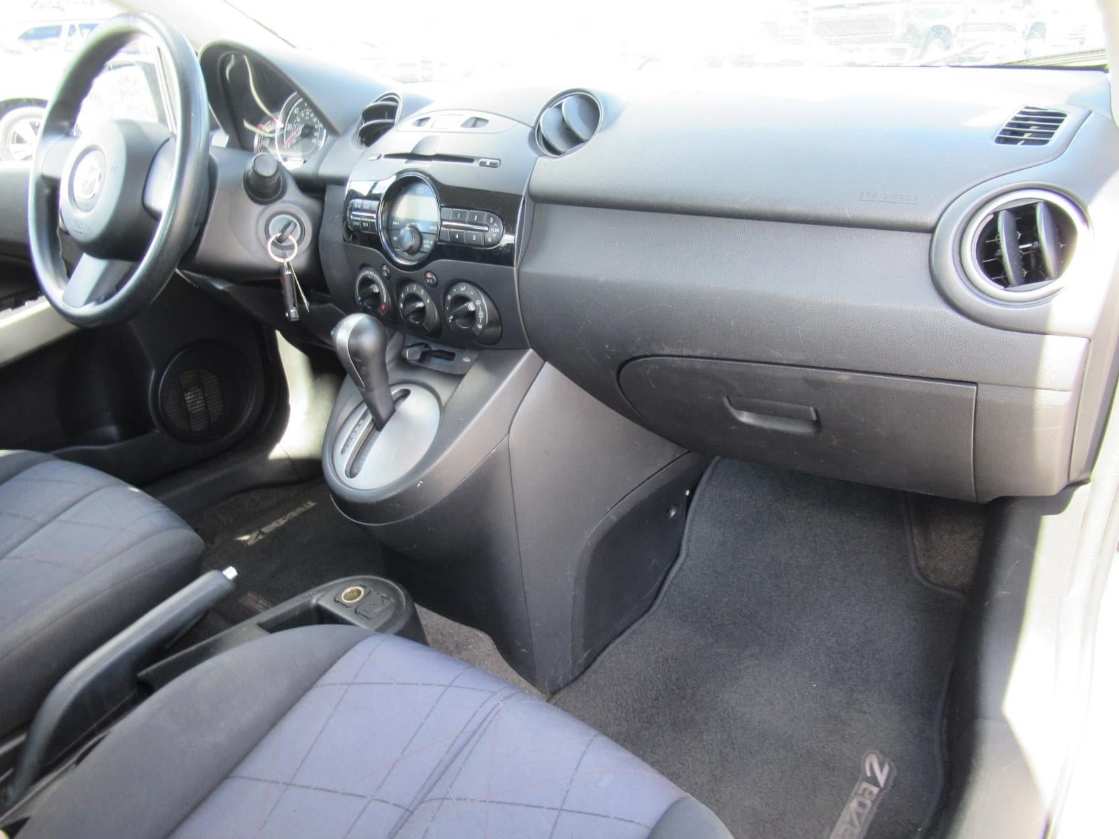 Used 2011 MAZDA MAZDA2 Sport FWD image 11