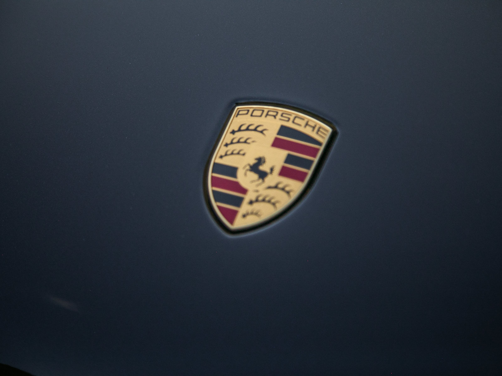 Certified 2023 Porsche Macan AWD/4WD image 23