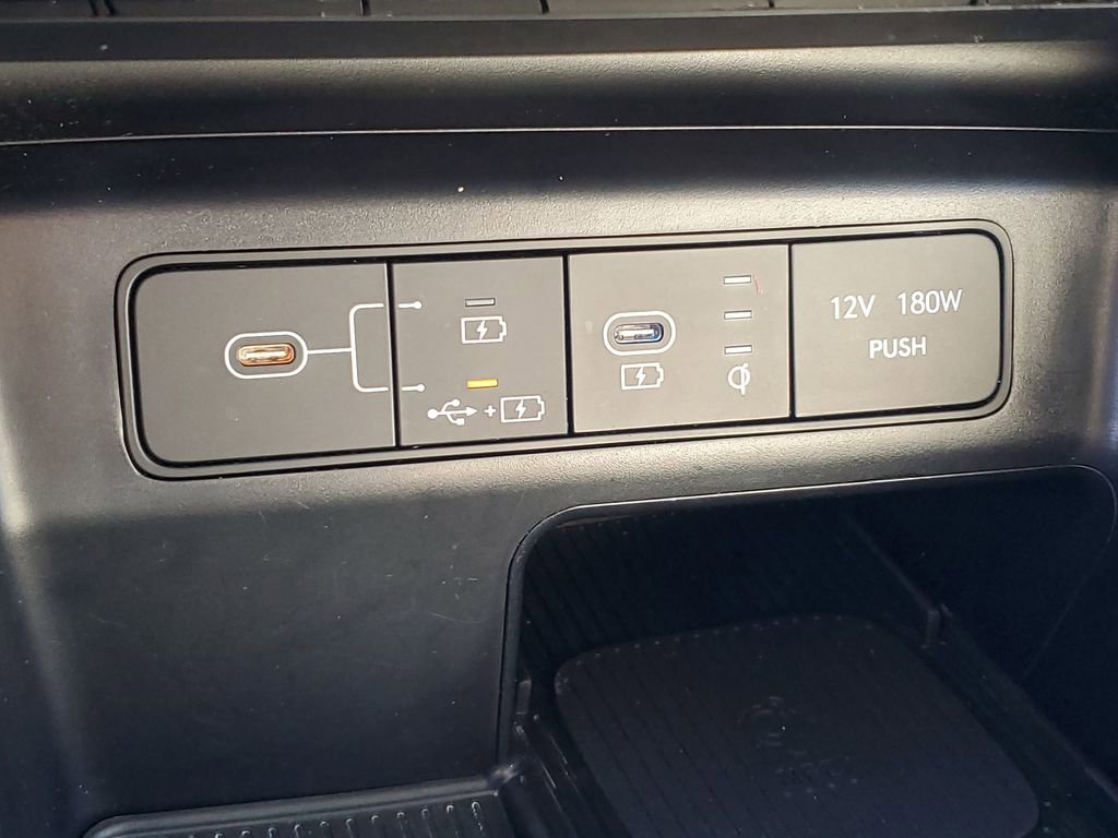 Used 2025 Hyundai Tucson SEL image 32