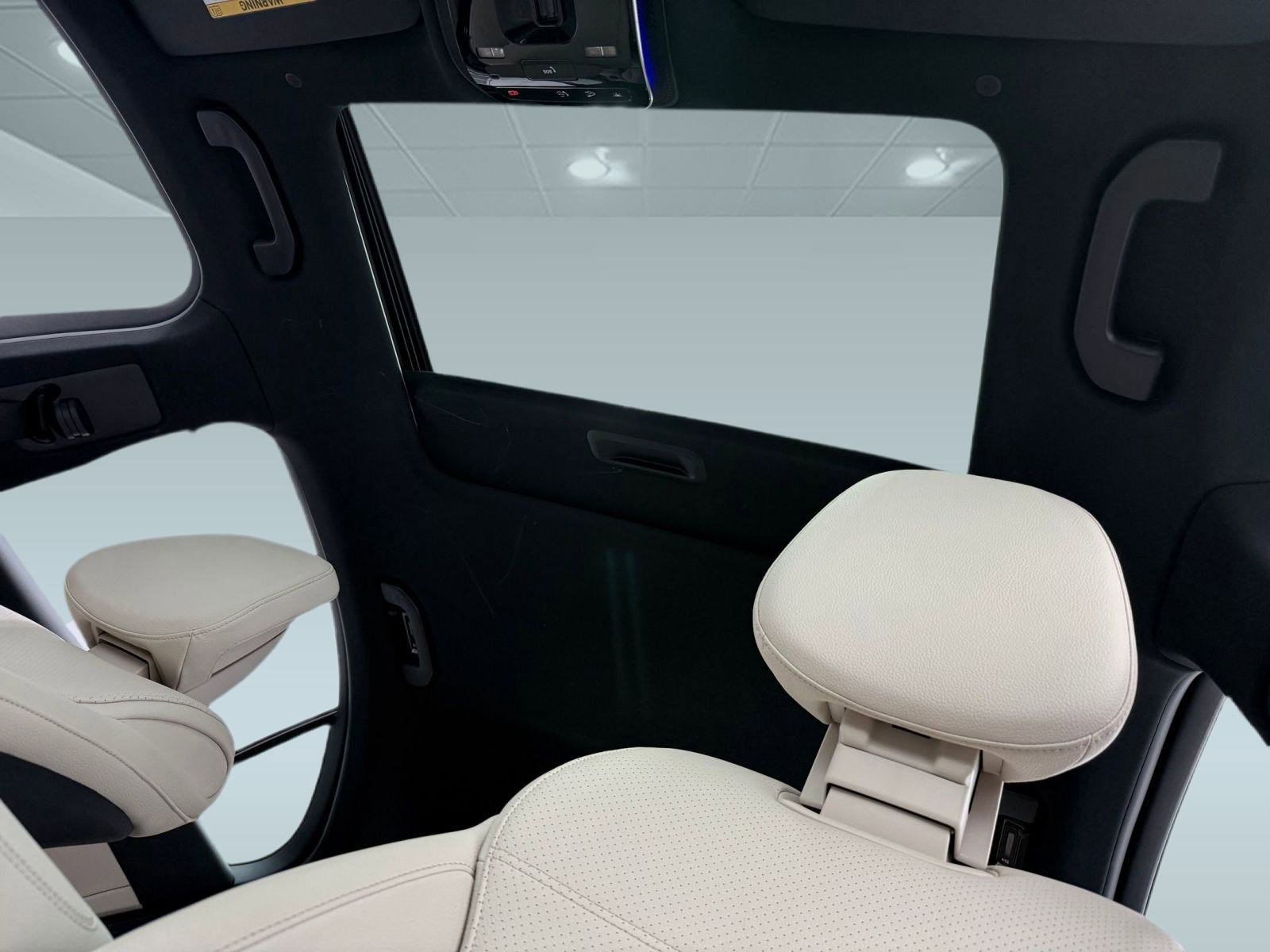 Certified 2023 Mercedes-Benz C 300 Sedan image 14