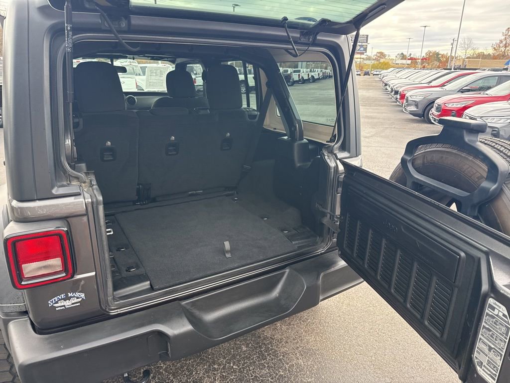 Used 2019 Jeep Wrangler Unlimited Sport image 11