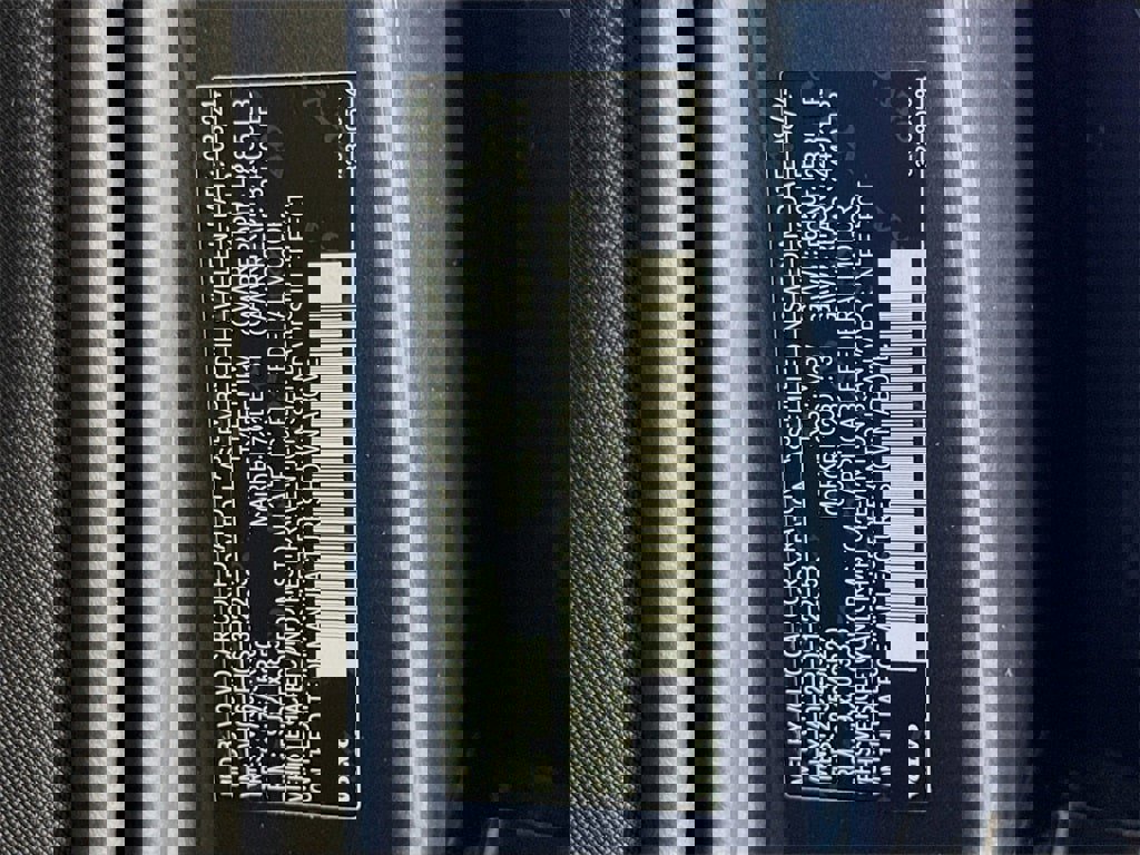 Certified 2025 Volvo XC90 B6 Core image 34