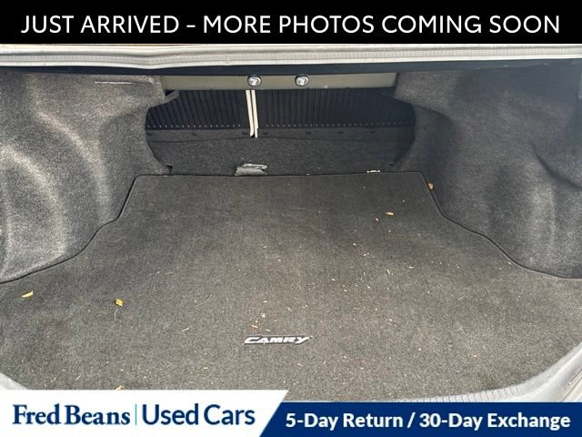 Used 2016 Toyota Camry XLE w/ Moonroof Package FWD image 7