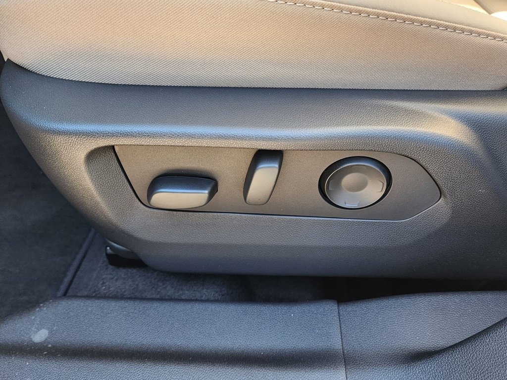 New 2026 Buick Envision Preferred image 18