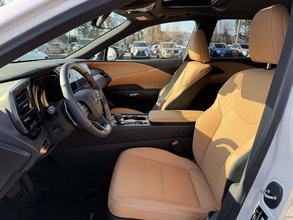 Used 2023 Lexus RX 350 Premium image 13