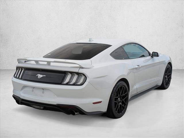 Used 2022 Ford Mustang Premium RWD image 5