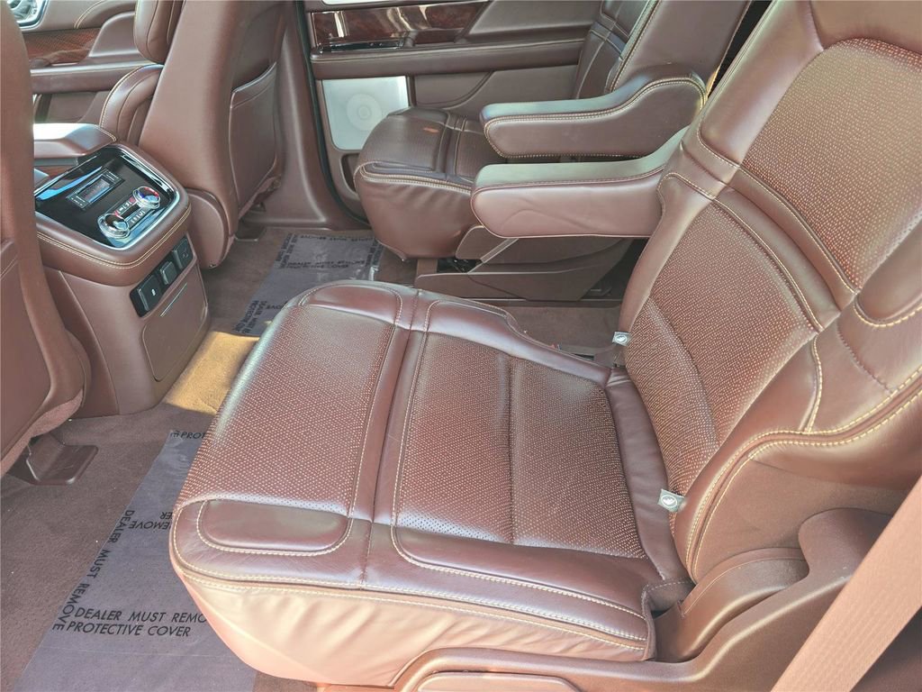 Used 2019 Lincoln Navigator Black Label w/ Cargo Package image 17