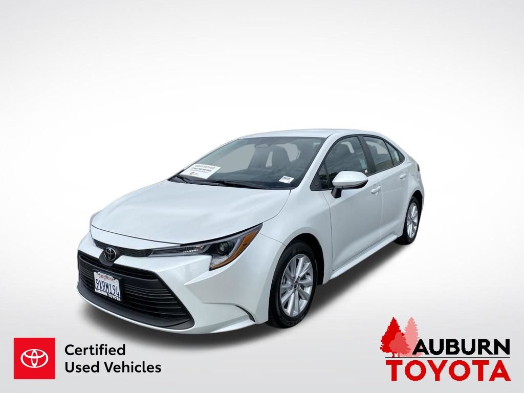 Certified 2026 Toyota Corolla LE w/ LE Premium Package FWD image 4