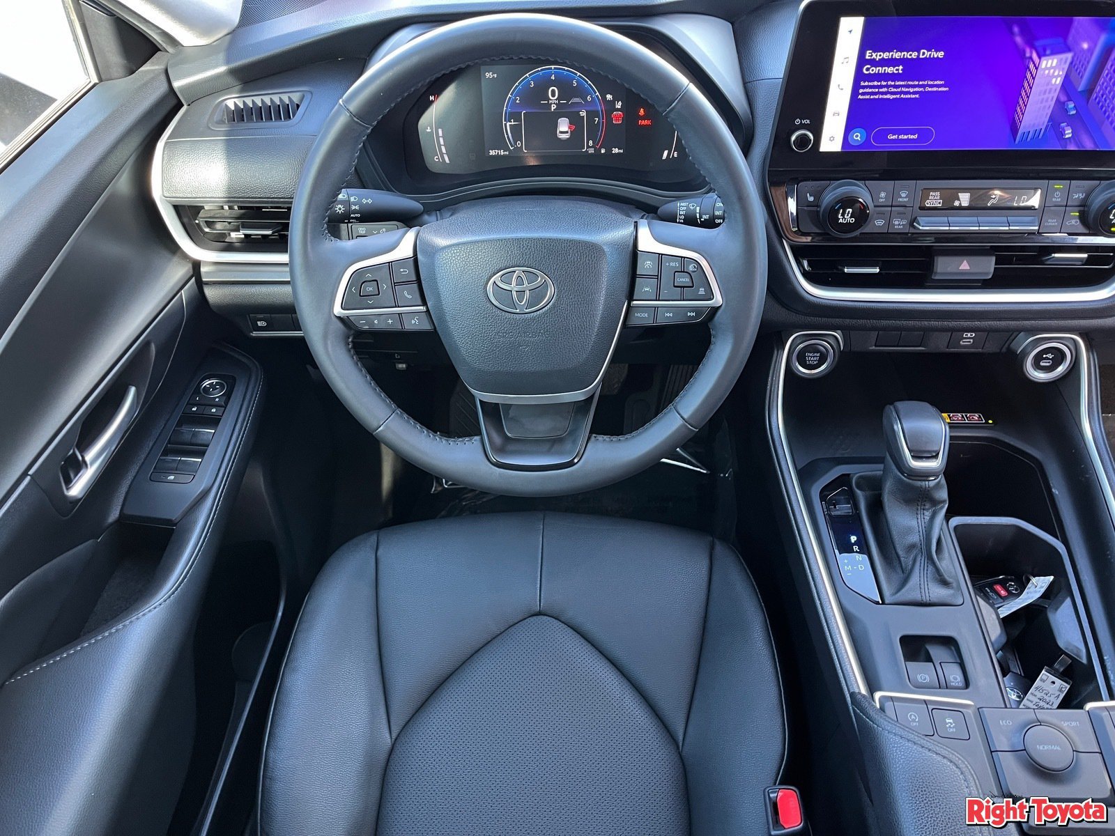 Certified 2024 Toyota Grand Highlander FWD image 17