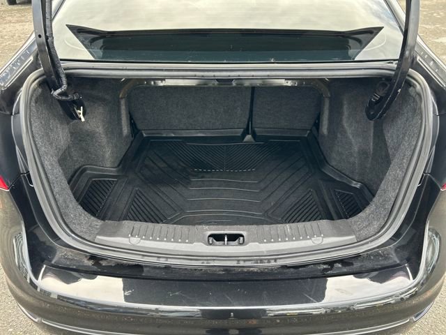 Used 2015 Ford Fiesta SE w/ Equipment Group 201A image 13