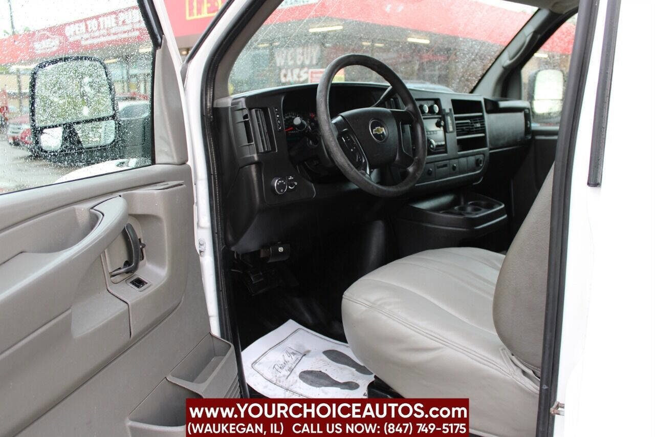 Used 2011 Chevrolet Express 1500 image 13