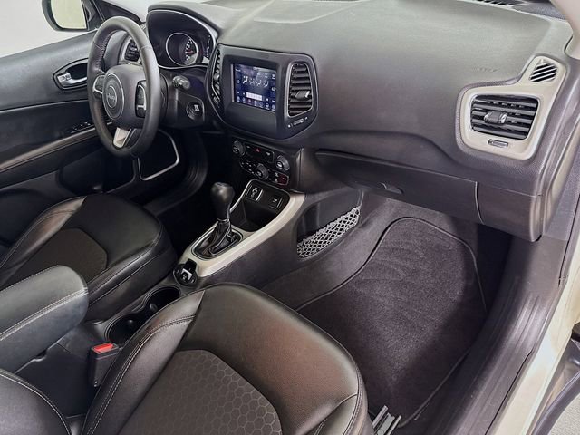 Used 2021 Jeep Compass Latitude FWD image 34