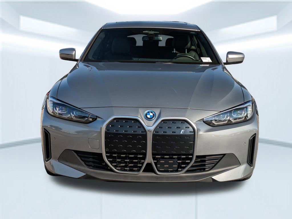 Used 2023 BMW i4 eDrive40 image 10
