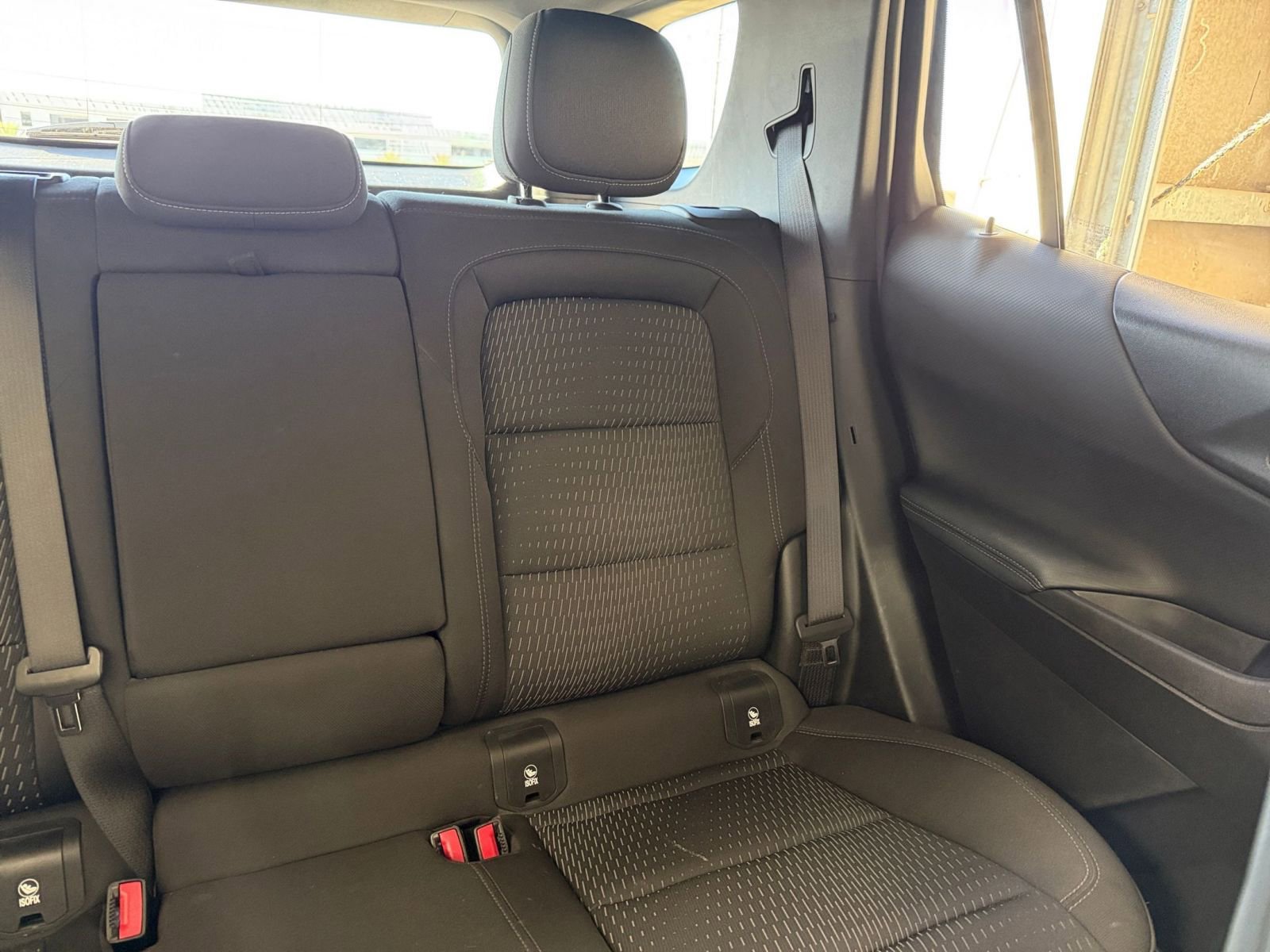 Used 2025 Chevrolet Equinox LT image 36