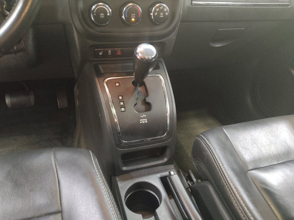 Used 2017 Jeep Patriot High Altitude AWD/4WD image 26